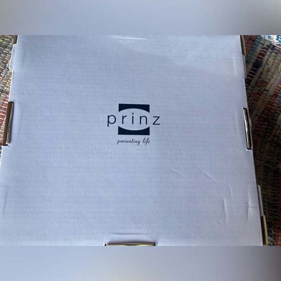 Graduation. Picture frames new - Picture 2 of 2